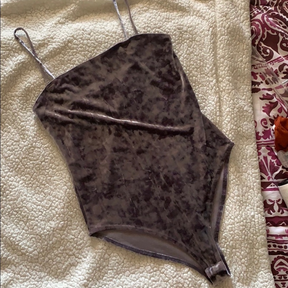 Mauve velvet bodysuit